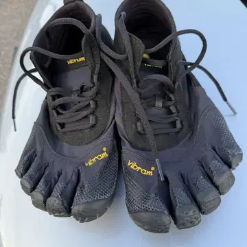 비브람 파이브핑거스 V-Trek 19M7401