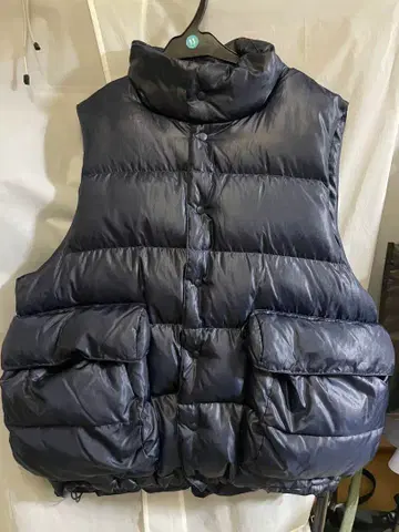 DAIWA PIRE39 다운 베스트 22AW 수납 봉투 있음