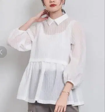 [ 새상품급 ] 유나이티드 애로우즈 2way 블라우스
