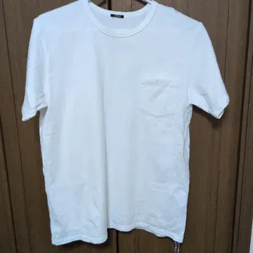 DENHAM 화이트 T셔츠 포켓 부착
