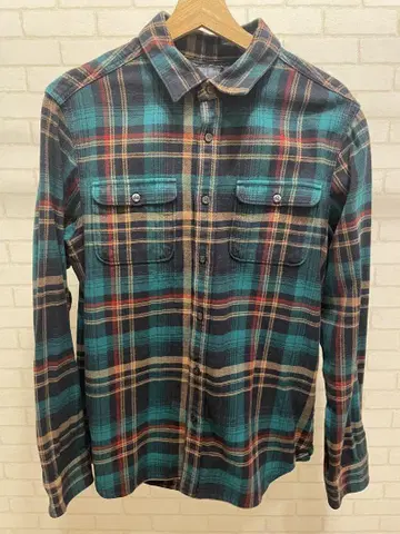 THE NORTH FACE 체크 무늬 긴팔 셔츠 M