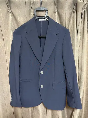 유니클로 jw anderson 감동 블레이저 네이비 사이즈 M