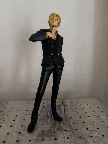 원피스 제일복권 상디 피규어