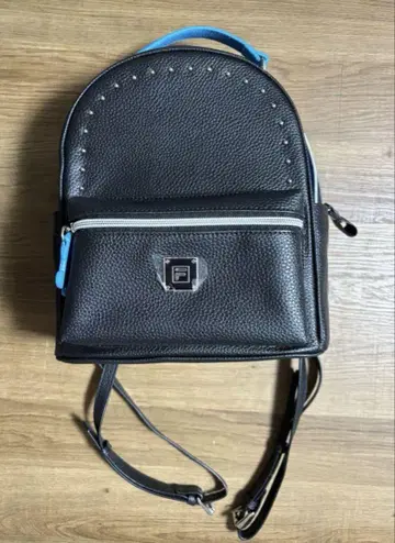 악시아 크로네 FILA 콜라보 백팩