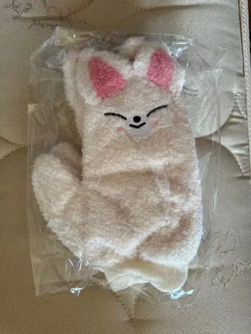 SKZOO 폭시니 장갑