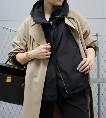 정가 이하! 두지엠 클라세 WASHED STAND ZIP 블루종
