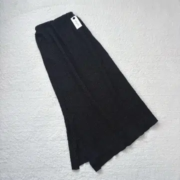 새상품 스콧 클럽 라디에이트 안감 부착 롱 스커트 블랙 야마다야
