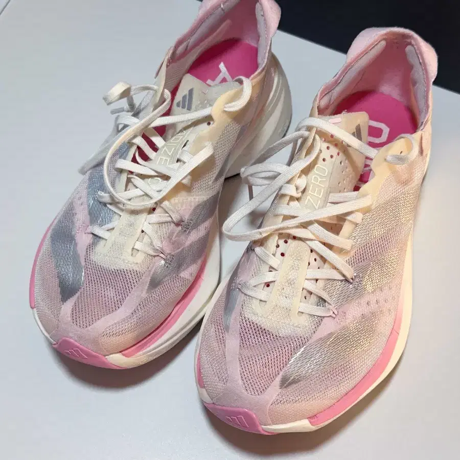 Adidas Adios Pro 3 Cherry Blossom Edition Sakura IG6425  #4,#3,#,#,#235 on Bunjang Global Site.