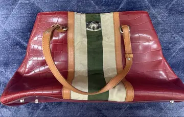 FURLA 크로커다일풍 가죽 토트백