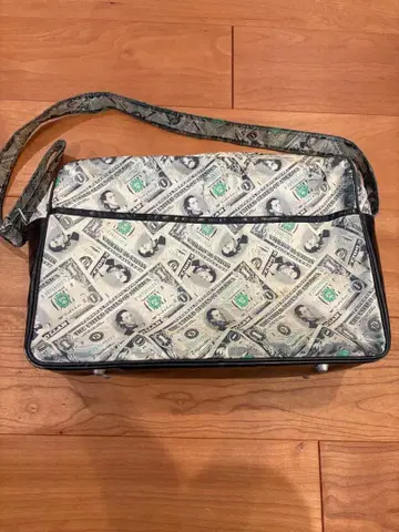 Jeremy Scott 달러 지폐 패턴 백
