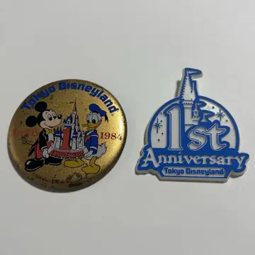 도쿄 디즈니랜드 1주년 기념 배지 세트