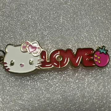USJ 한정판 헬로키티 LOVE 키링 레어