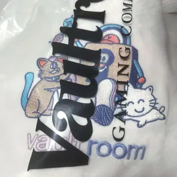 Vaultroom x nqrse 콜라보 TEE