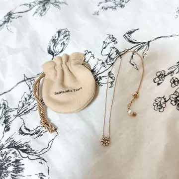 사만다 티아라 목걸이 아쿠아 주얼 로즈쿼츠 CM 착용 3대