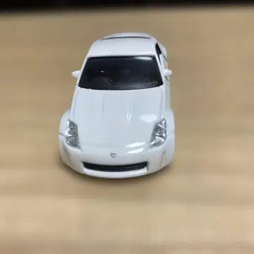AUTO art 닛산 350Z 화이트 미니카 1/64