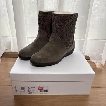 DIANA 다크 브라운 뜨개질 디자인 부츠 23.0cm