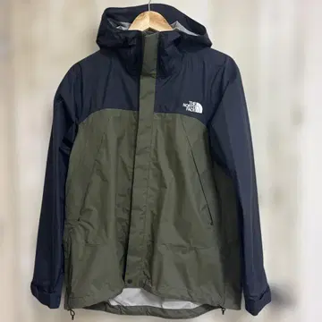 THE NORTH FACE 마운틴 파카 올리브 네이비