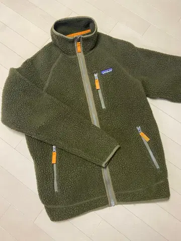 Patagonia 플리스 자켓 M 사이즈 올리브