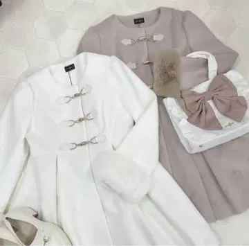 evelyn 2023 턱 비트 코트 핑크