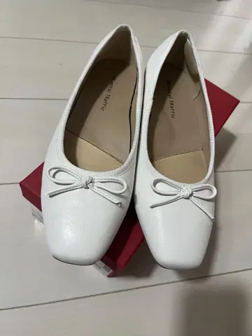 오리엔탈 트래픽 점프 가능한 펌프스 발레 슈즈 23.5cm 화이트