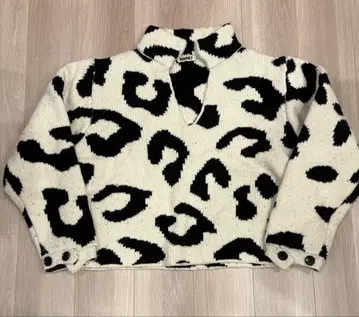 NKNIT(엔니트) 애니멀 무늬 니트 24AW-N030