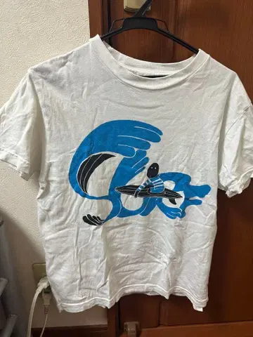 CUT&SEWN KATO' 파도 디자인 티셔츠