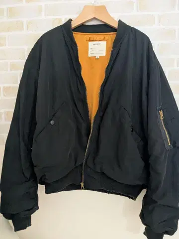 moussy MA-1