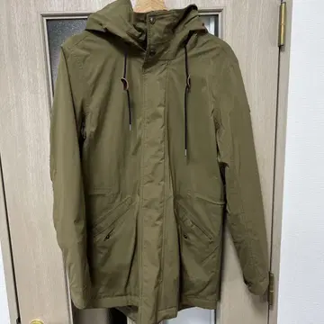 AIGLE GORE-TEX 후드 부착 마운틴 후드티 M