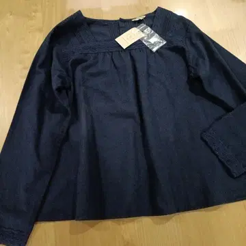 택 포함 새상품 사만사 모스모스 코튼 울 블라우스 네이비