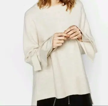 ZARA 소매 리본 니트