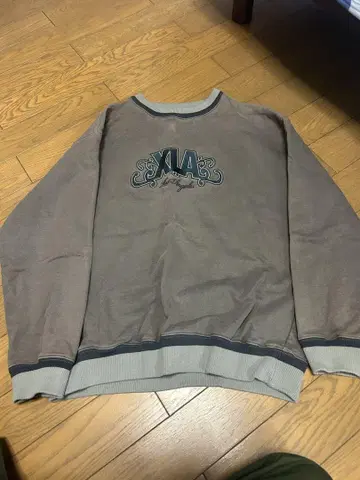 XLARGE 브라운 맨투맨 L