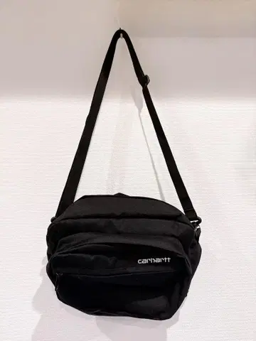 carhartt 블랙 숄더백