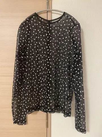 United arrows 튤 플라워 롱 슬리브 티셔츠
