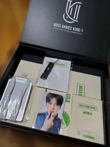 BOSS BABIES KODE-1 멤버십 키트