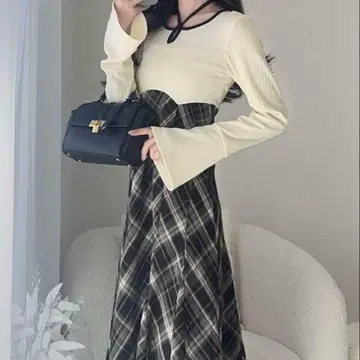 새상품급 mily bilet 도킹 체크 원피스 S 사이즈