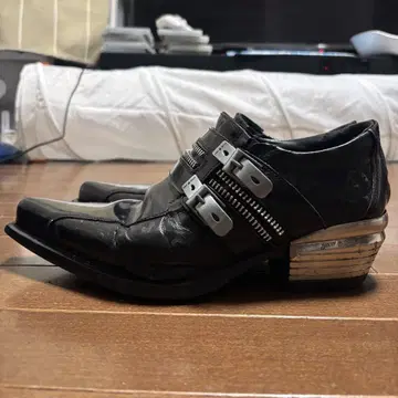 NEW ROCK 힐 부츠 40
