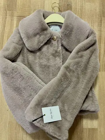 Her lip to Winter Love Faux Fur 코트