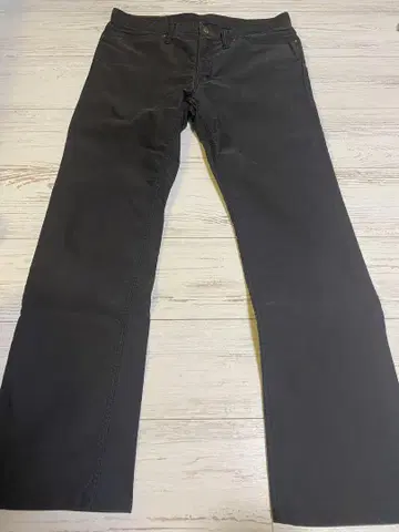 블랙 스트레이트 팬츠