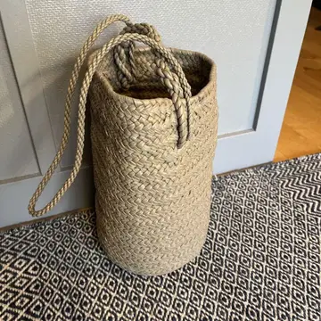 Aeta 가죽 카고백 CYLINDER BASKET W HANDLE