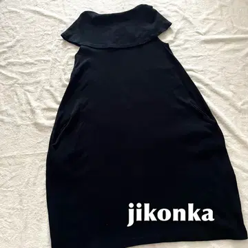 jikonka 지콘카 슬리브리스 블랙 원피스 플레어 실루엣