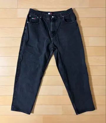 TOMMY HILFIGER 블랙 데님 W38 L30