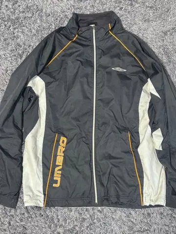 UMBRO 나일론 자켓 블랙/화이트/오렌지