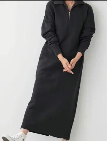 운모앤딜 하프 지퍼 롱 원피스 트레이닝복