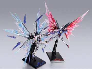 메탈빌드 스트라이크 프리덤 건담 데스티니 건담 & 빛의 날개 x 2
