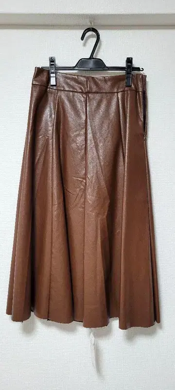 택 포함 새상품 인조 가죽 스커트