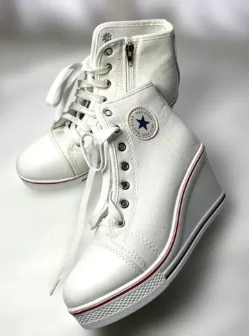 새상품 힐 스니커즈 8cm