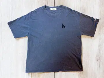 GENUINE MERCHANDISE LA 자수 로고 티셔츠