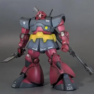 [ HGUC ] MS-09 돔 (육전형) 건담 프라모델 조립 완료품