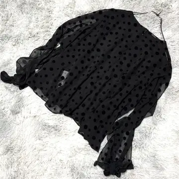 마리도르 MARIED'OR 도트 무늬 블랙 블라우스 성숙 캐주얼