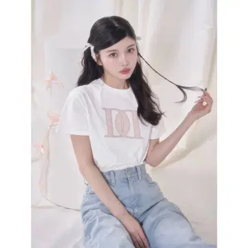 다리치 퀼팅 아플리케 T셔츠